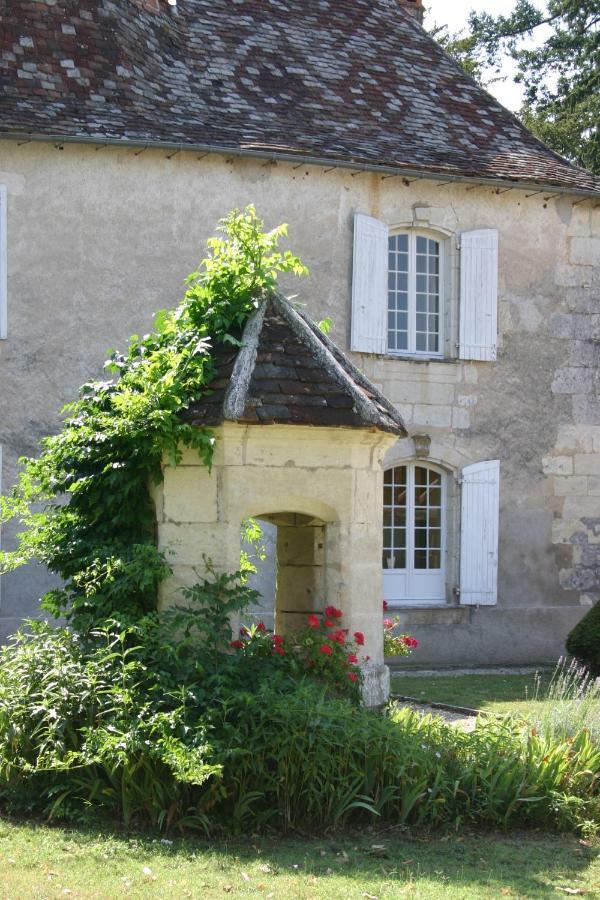 Chateau La Gentilhommiere Du Puits Notre-Dame 30 Rue De L'Eglise 24110 Saint Leon Sur L'Isle 외부 사진