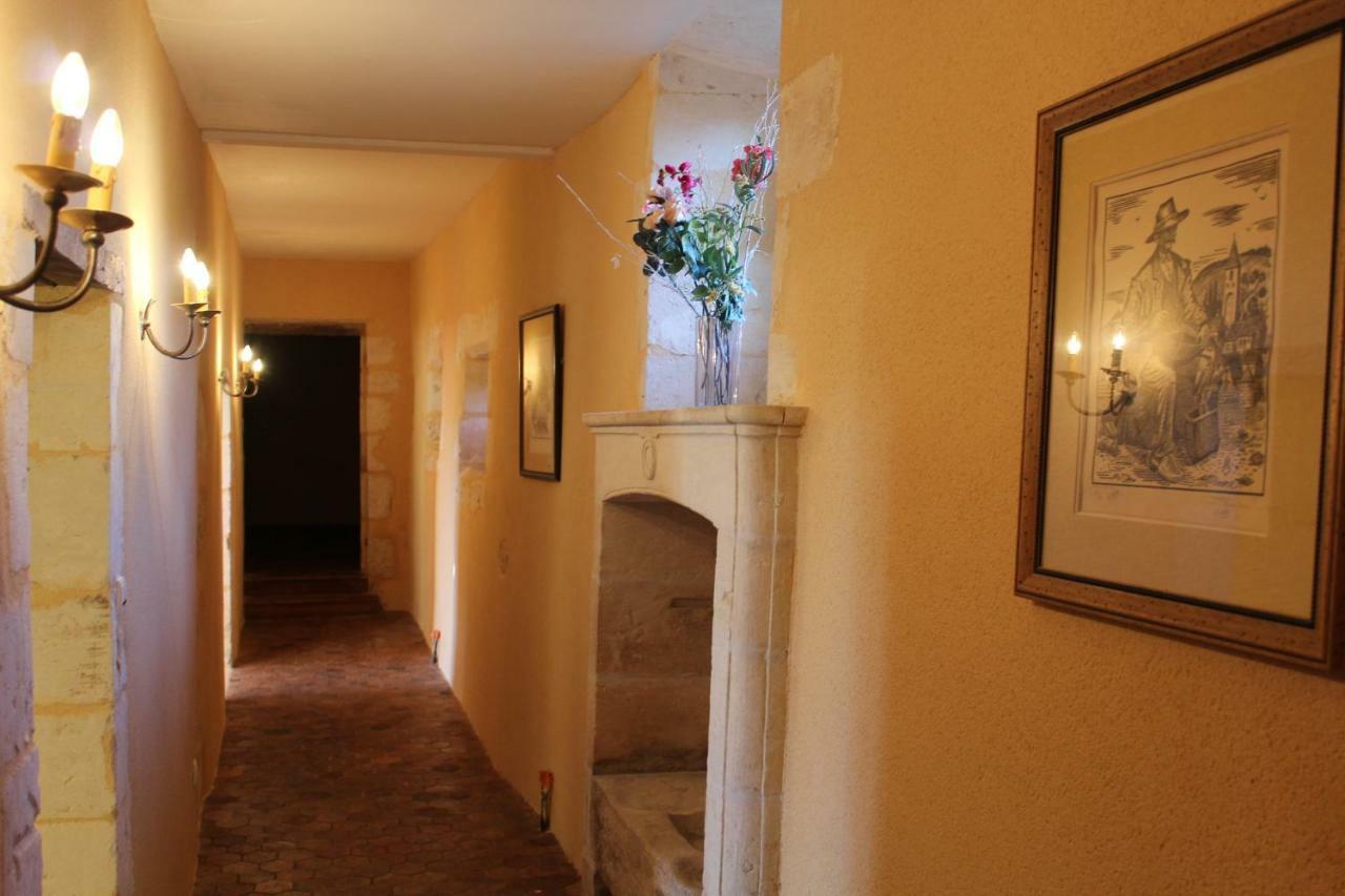Chateau La Gentilhommiere Du Puits Notre-Dame 30 Rue De L'Eglise 24110 Saint Leon Sur L'Isle 외부 사진
