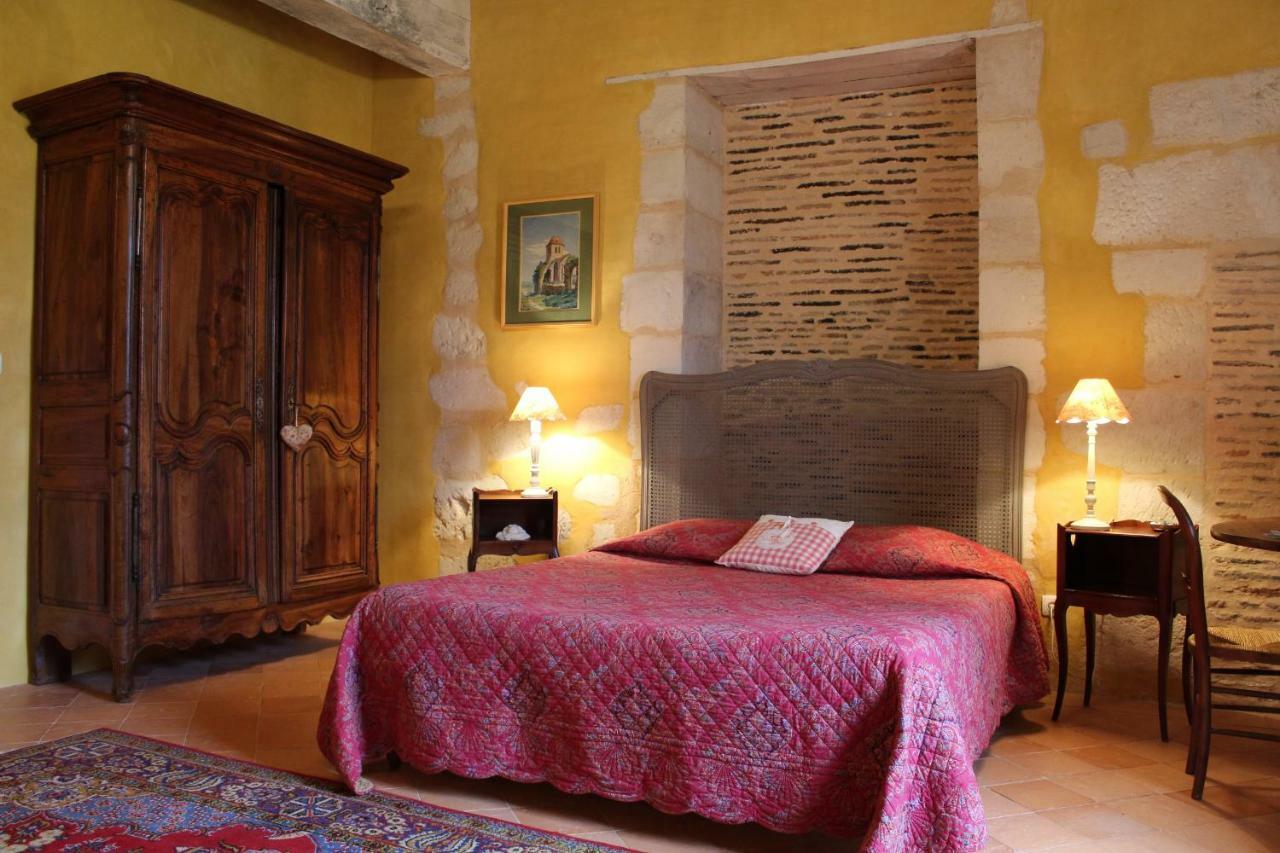 Chateau La Gentilhommiere Du Puits Notre-Dame 30 Rue De L'Eglise 24110 Saint Leon Sur L'Isle 외부 사진